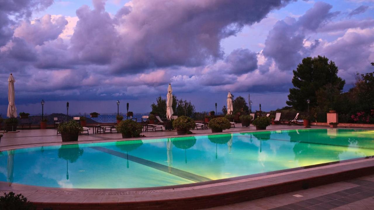 Relais Abbazia Santa Anastasia Resort&Winery Castelbuono  Bagian luar foto