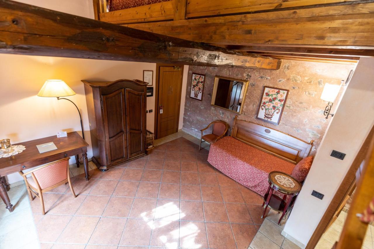 Relais Abbazia Santa Anastasia Resort&Winery Castelbuono  Bagian luar foto