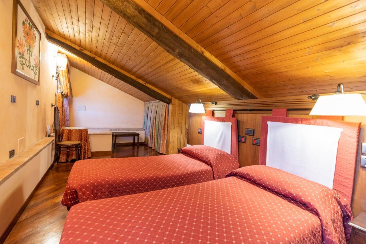 Relais Abbazia Santa Anastasia Resort&Winery Castelbuono  Bagian luar foto
